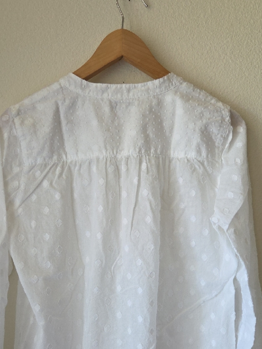 J. Crew White Peasant Blouse 100% Cotton Polka Dot Texture Pattern Sz 8 Flowy - Picture 8 of 13